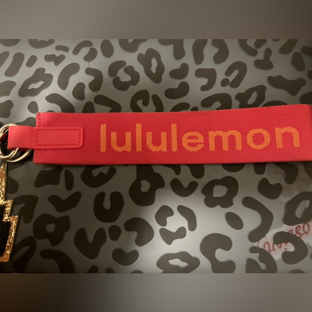 Lululemon never lost key chain